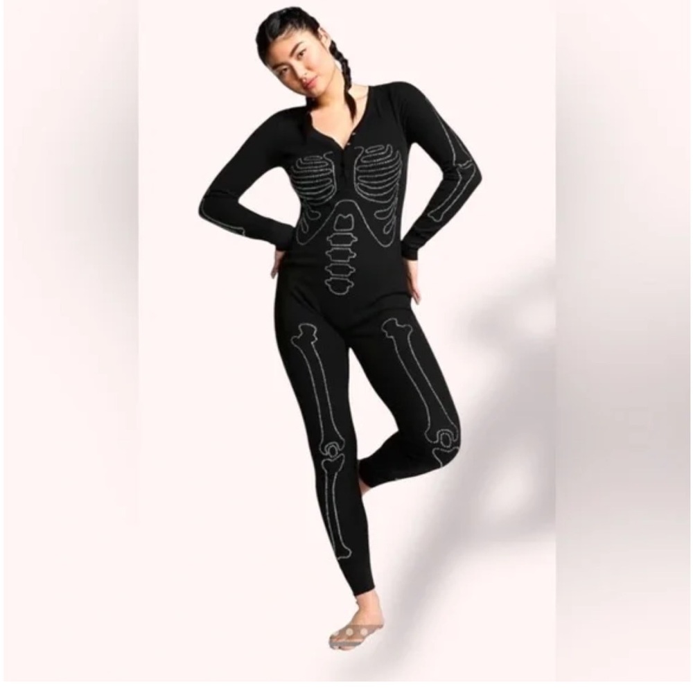 Victoria’s Secret PINK Halloween Thermal Bling Onesie long Pajama Sleepwear L